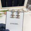 692ffec899f2d84055c8ea73 New Xiaoxiang Pearl Flower Double C Pendant Earrings