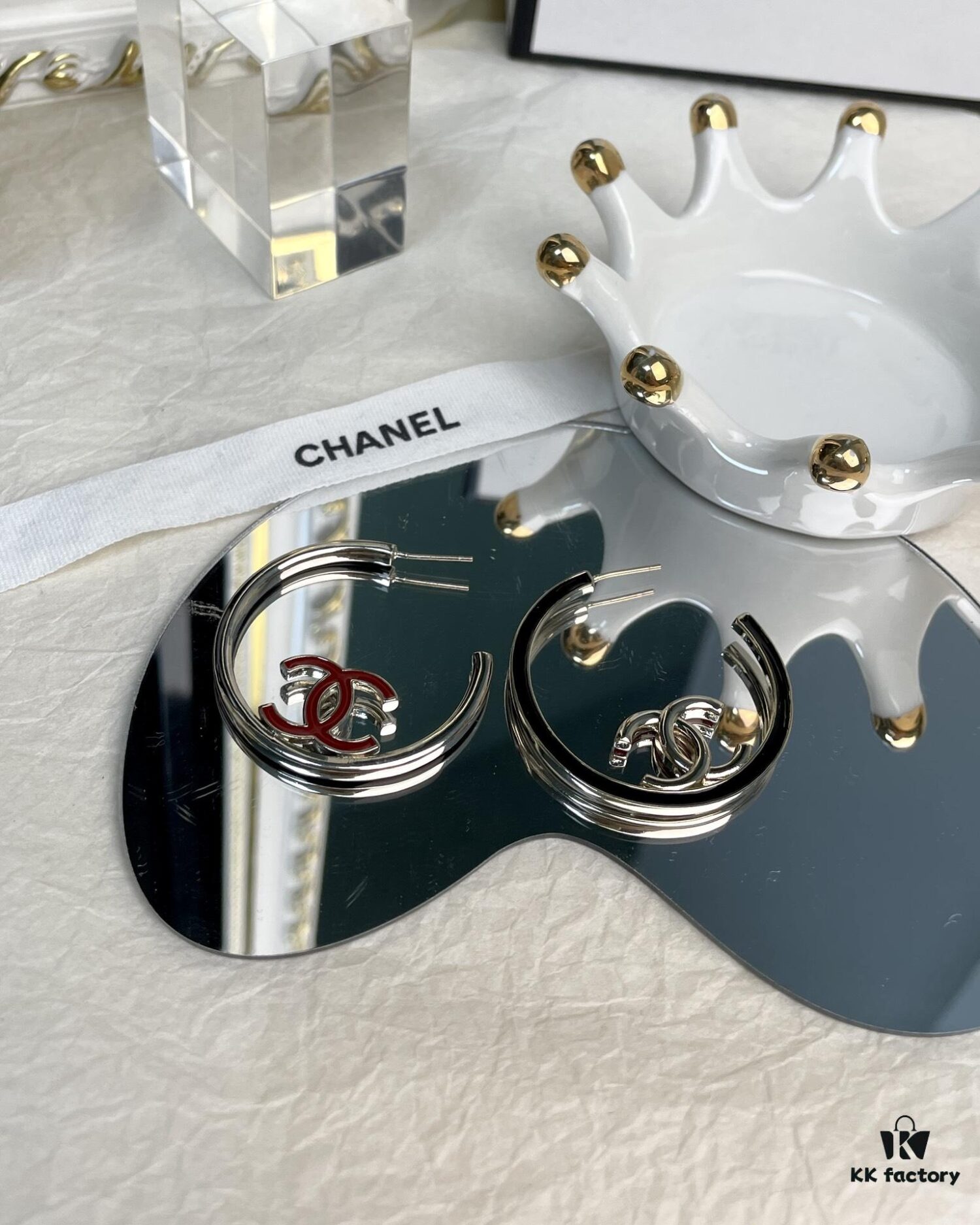 Xiaoxiang New Style Drip Oil Half Circle Double-Sided Earrings