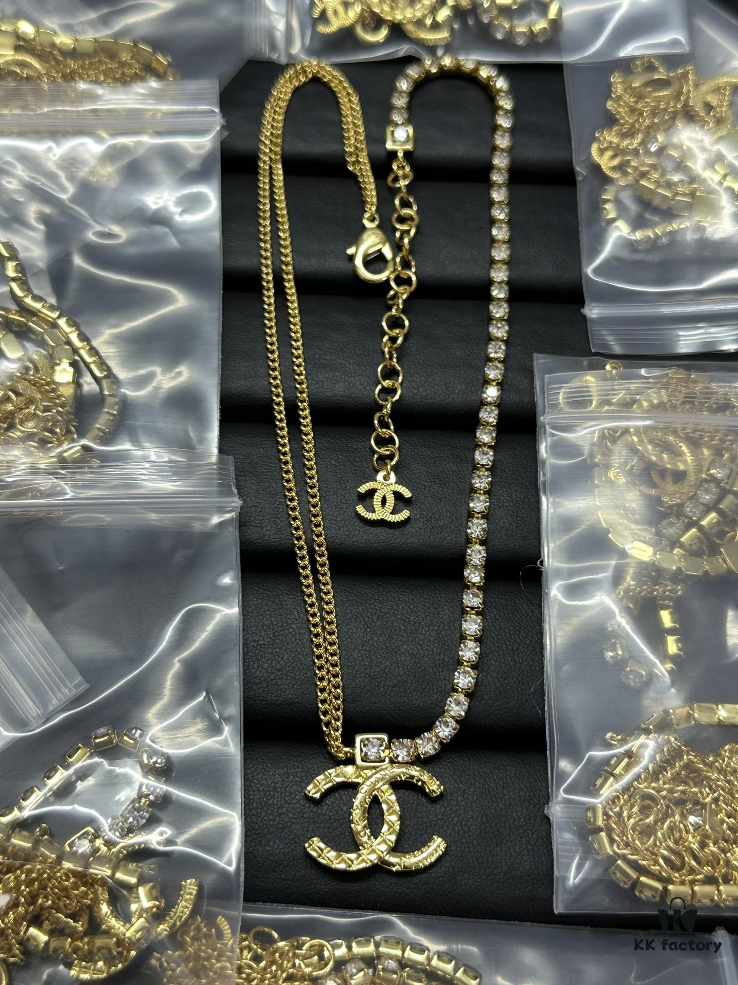 692fff1e99f2d84055c8eab4 Xiaoxiang New Style Double-Layer Rhinestone Asymmetric Double C Necklace