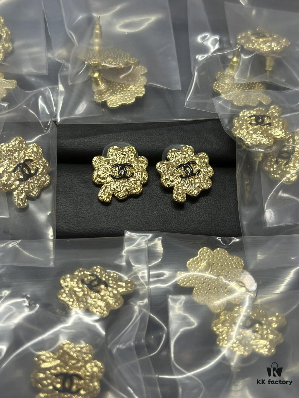 692fff2399f2d84055c8eab9 Xiaoxiang New Arrival Golden Four-Leaf Clover 🍀 CC Stud Earrings