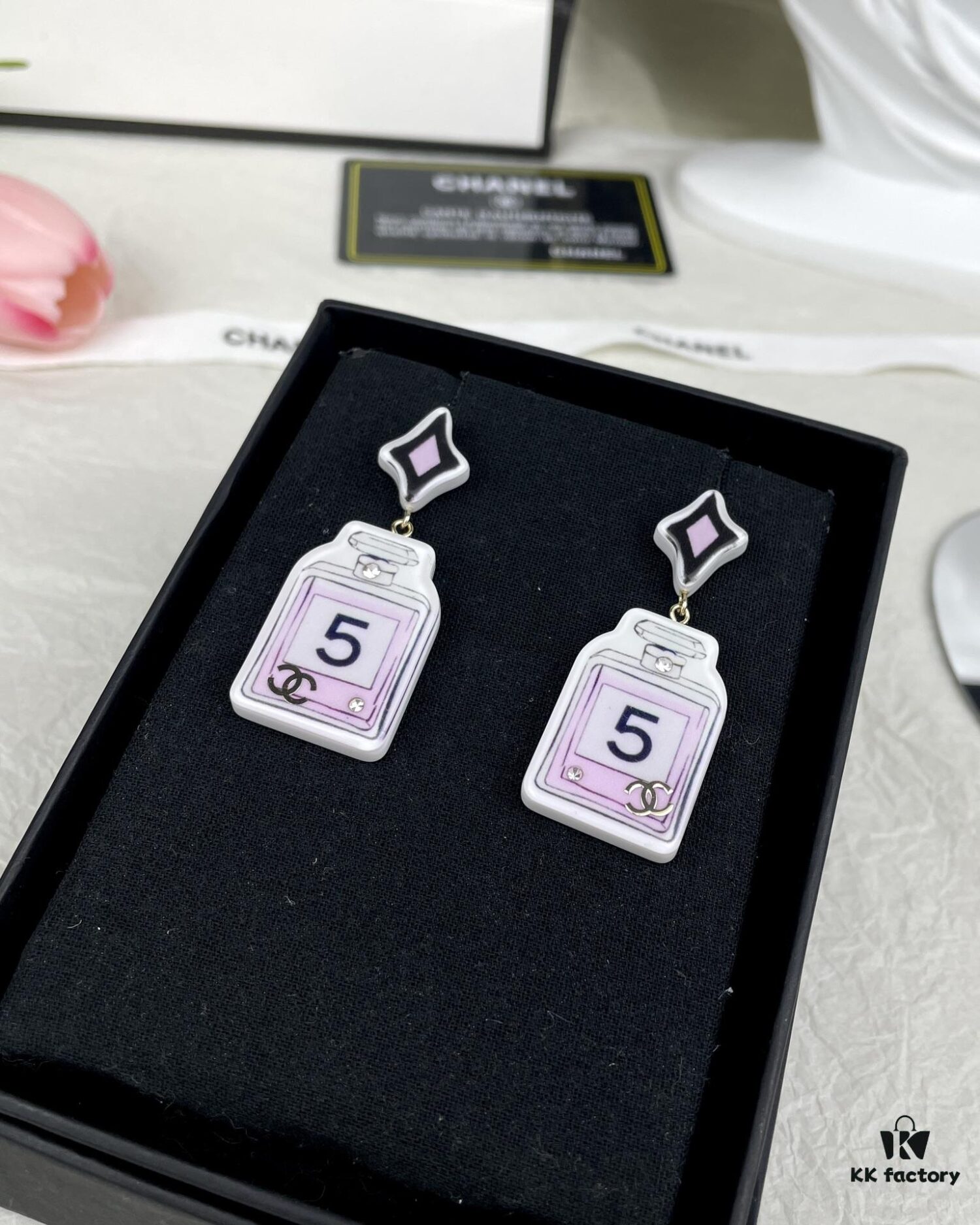 692fff2f99f2d84055c8eacc CHANE New Rhombus Pendant Perfume Bottle Resin Acrylic Stud Earrings