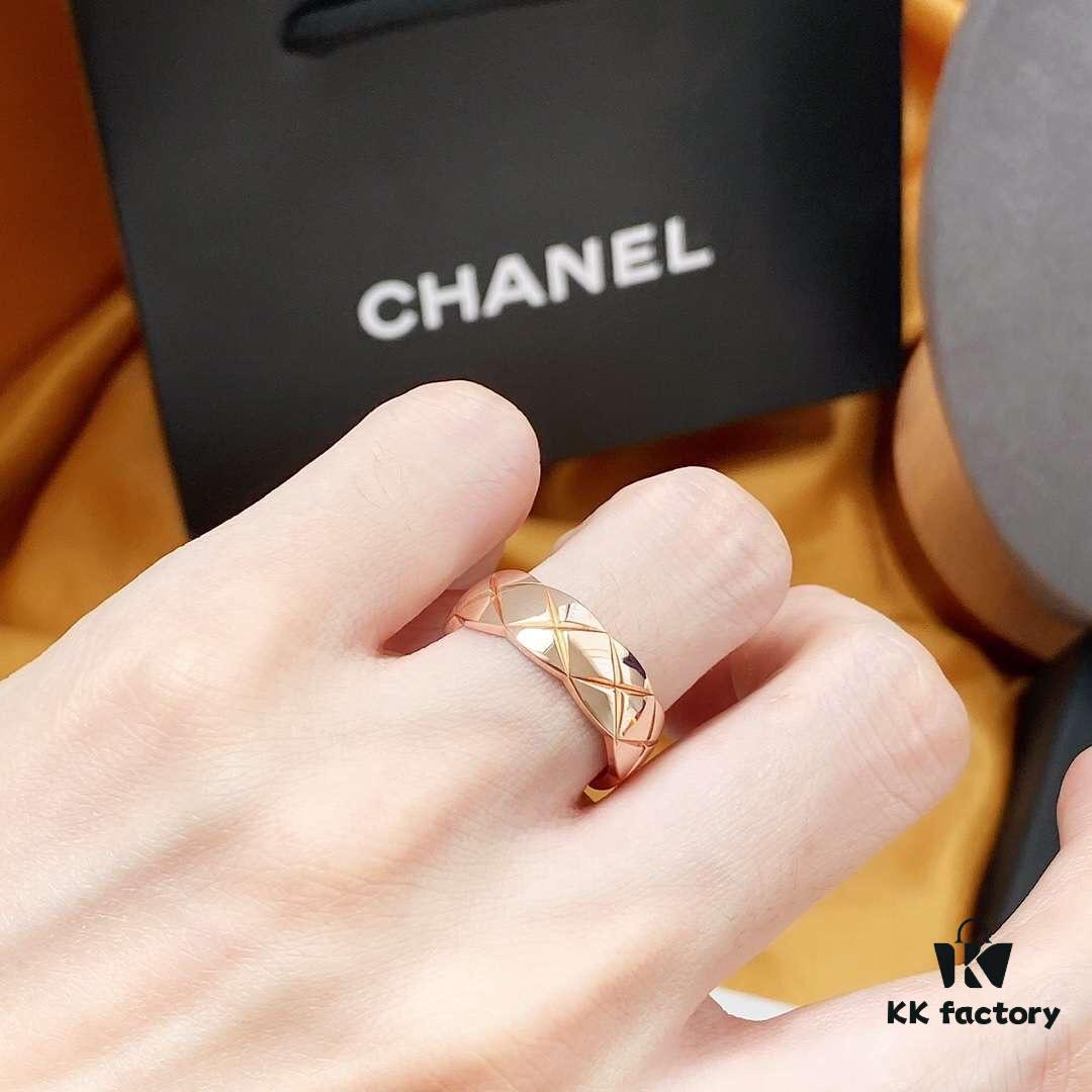 692fff4499f2d84055c8eaf1 Chanel Coco Crush Series Quilted Beige Ring