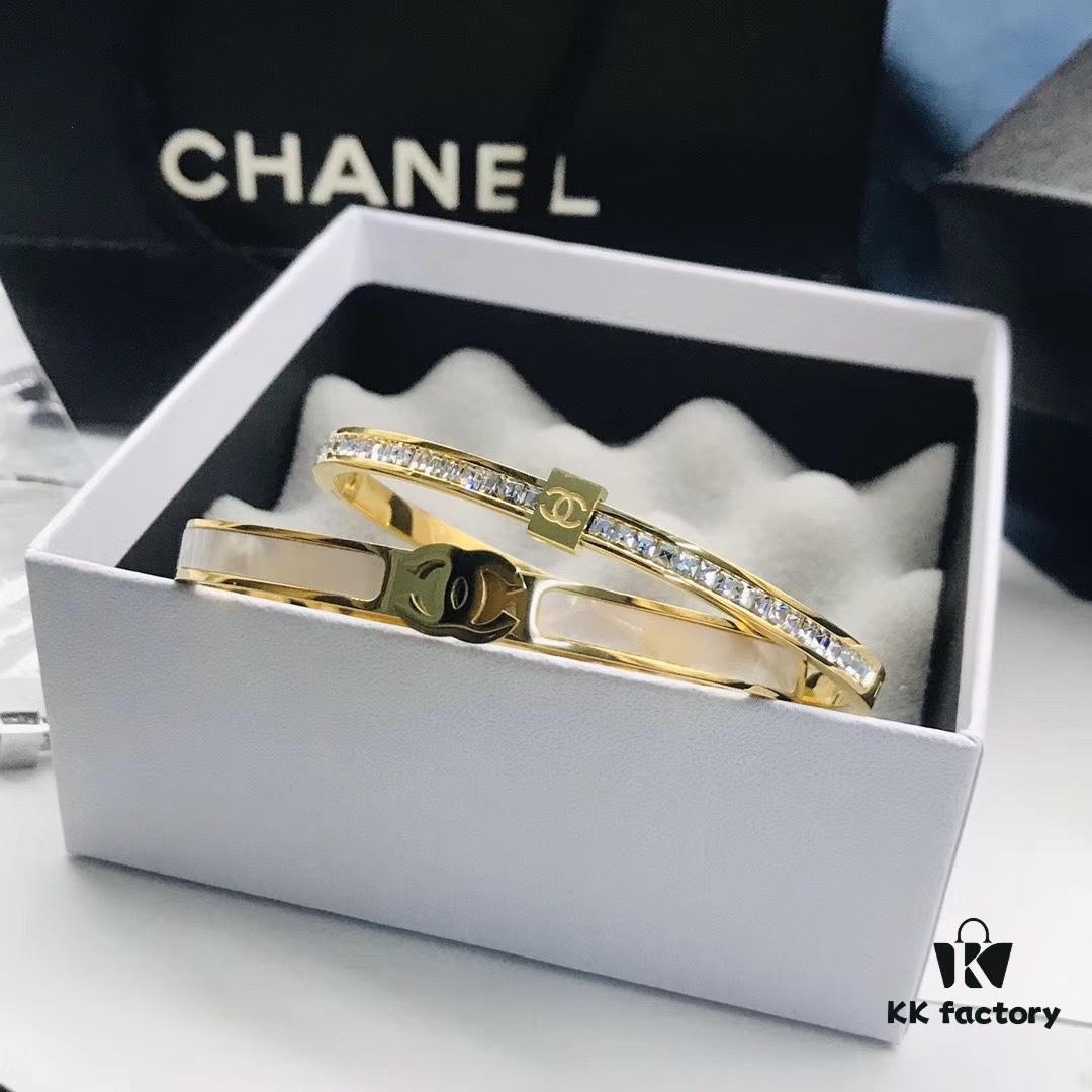 692fff4d99f2d84055c8eafb Chanel Latest Bracelet Genuine Authentic Highest Quality No Flaw Fashionable and Minimalist Elegant Unique Beautiful