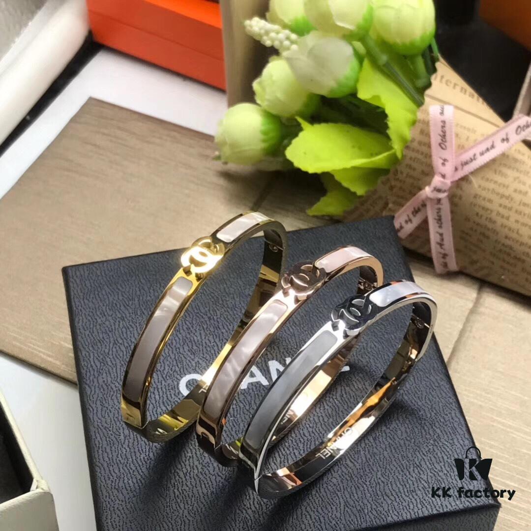 692fff5099f2d84055c8eafd Chanel Bracelet - Natural Mother of Pearl, Exquisitely Sparkling, Hypoallergenic and Fade-Resistant