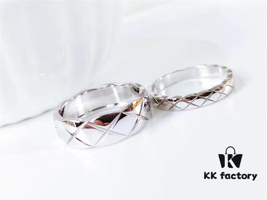 692fff6c99f2d84055c8eb30 Quilted Glossy Ring ✨