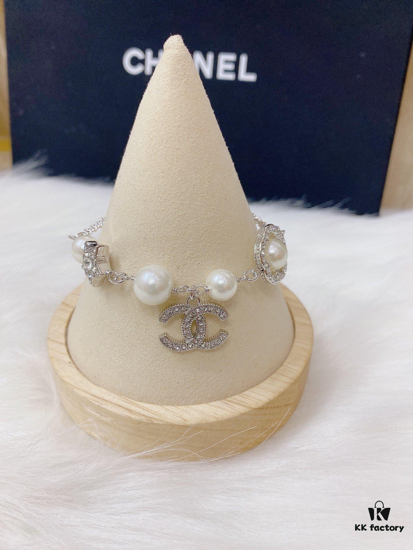 692fff8c99f2d84055c8eb52 Chanel ZP Pearl Bracelet in Original Brass Material with Shell Beads