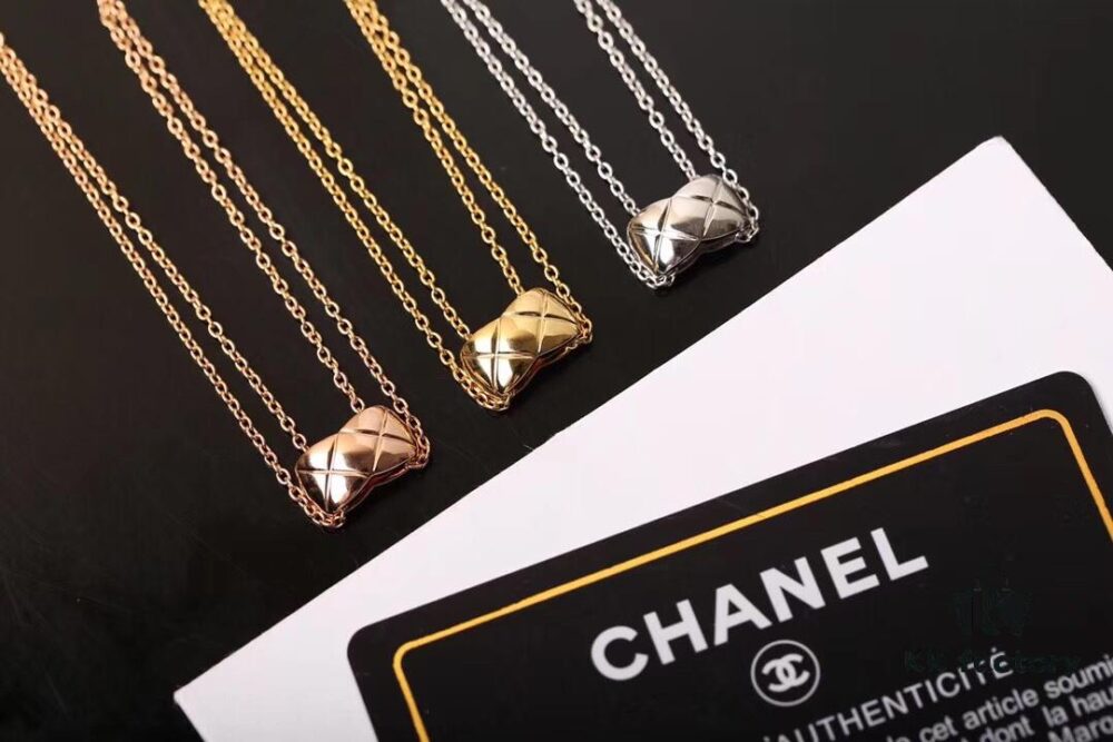 692fff9d99f2d84055c8eb70 Chanel Coco Crush Ring and Quilted Necklace
