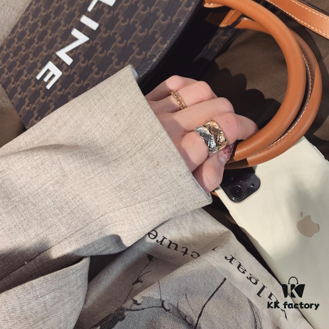 692fffab99f2d84055c8eb81 Versatile Diamond Quilted Ring Styling Ideas
