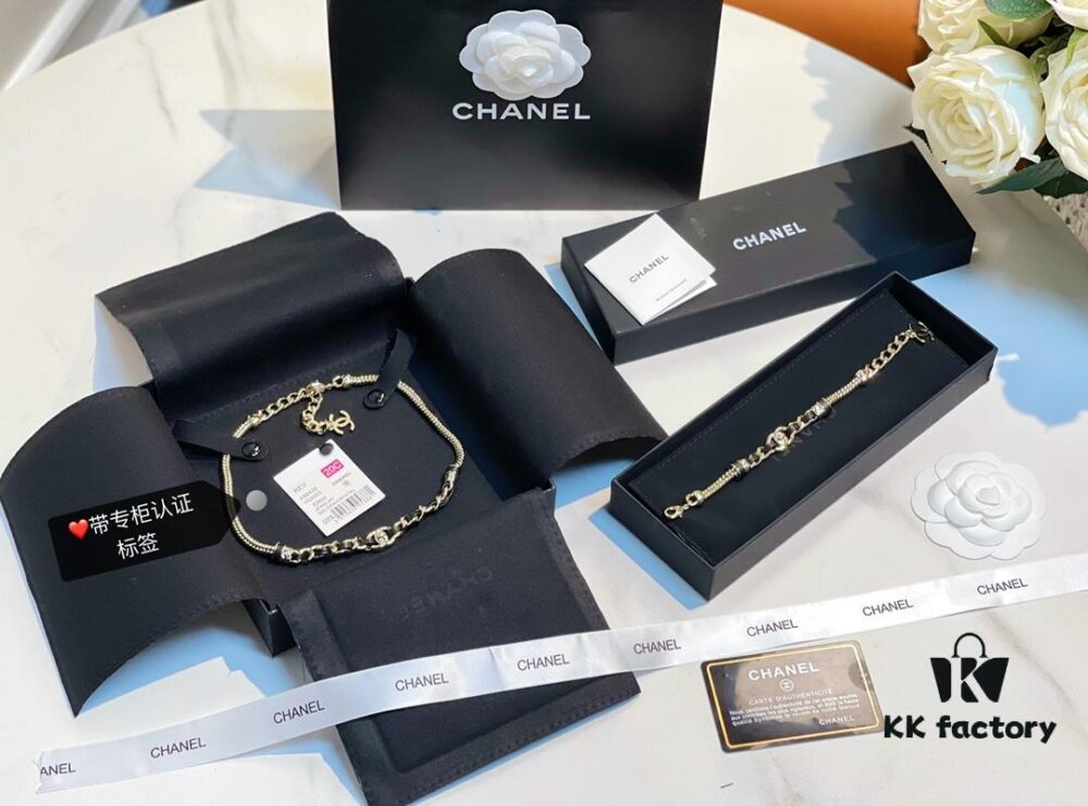 692fffb599f2d84055c8eb8c ❗️New Arrival❗️ Authentic CHANEL CC Leather Bracelet Necklace 2021 New Arrival with Full Original Packaging