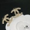 New Arrival Little Xiang 2021 Latest Collection Chanel Curved Full Diamond CC Stud Earrings