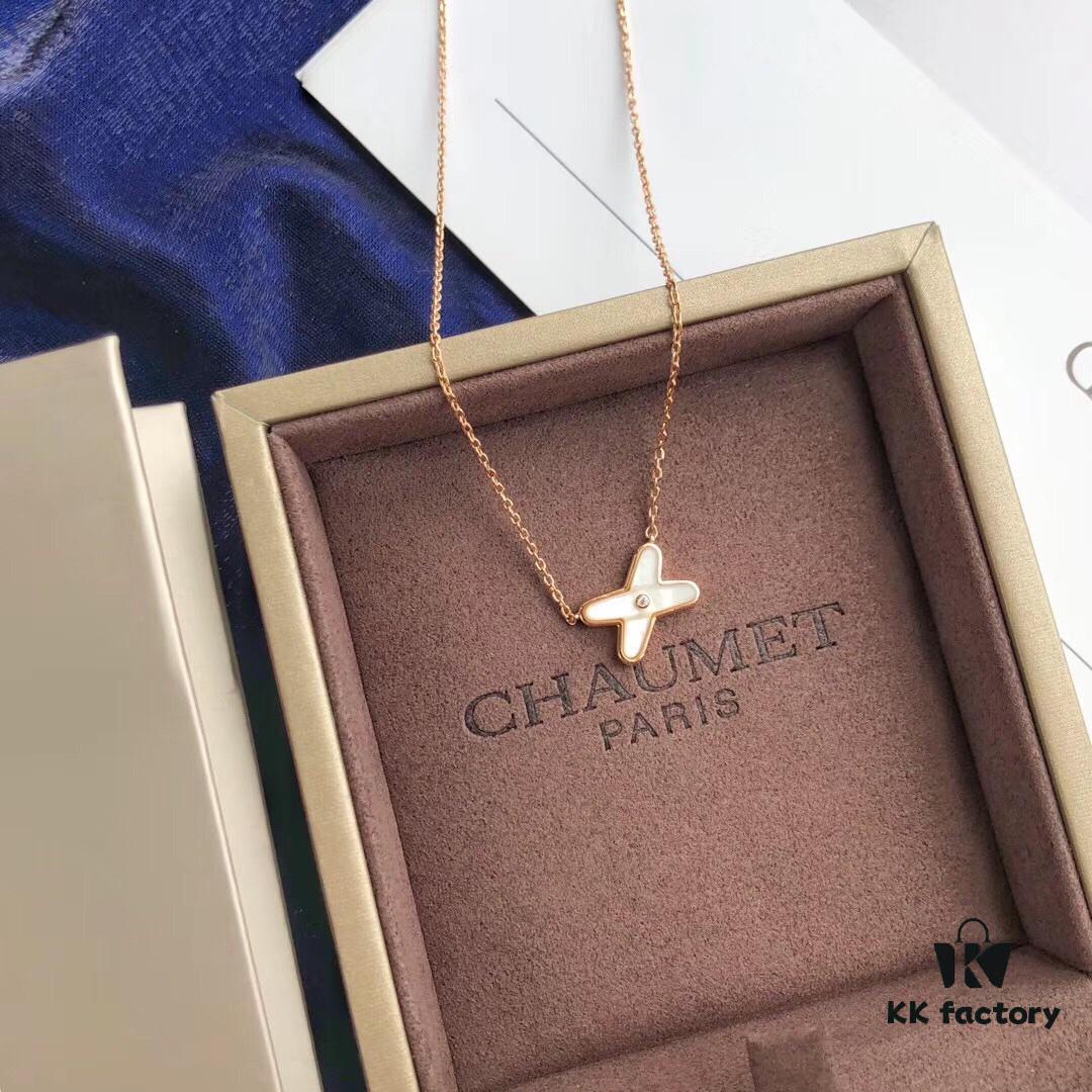 692fffc799f2d84055c8eba2 Chaumet Paris X-shaped Jeux de Liens Harmony Necklace in White Mother-of-Pearl and Rose Gold Tone