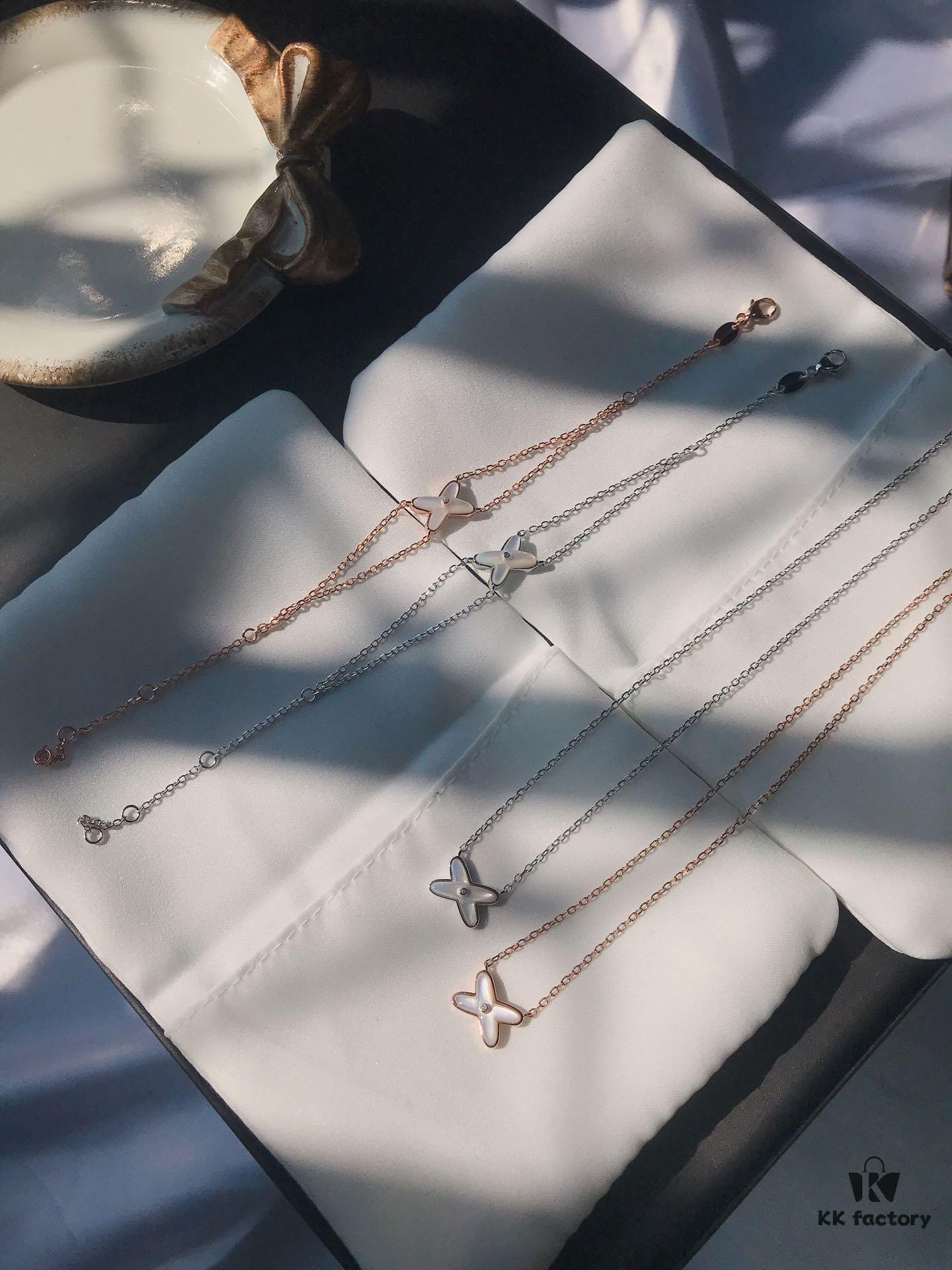 New Arrival 🆕🔥 CHAUMET Chaumet Jewelry - Lifelong Bond Crossed White Shell Set