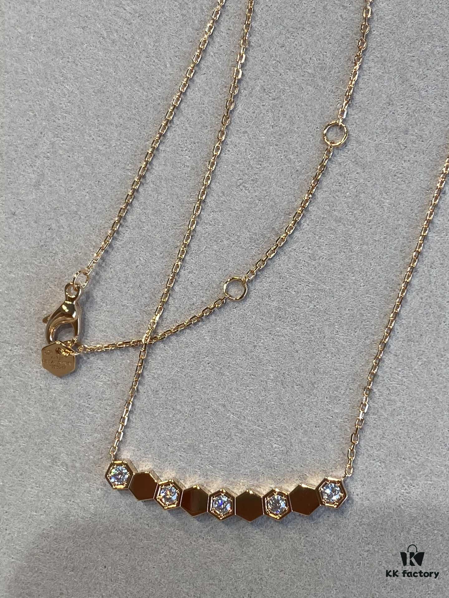 6930007699f2d84055c8ec4c New Arrival Supreme Design! SAMMY Honeycomb Necklace, Exquisitely Crafted with Imported CNC Precision Carving, Available in White Gold and Rose Gold, In Stock
