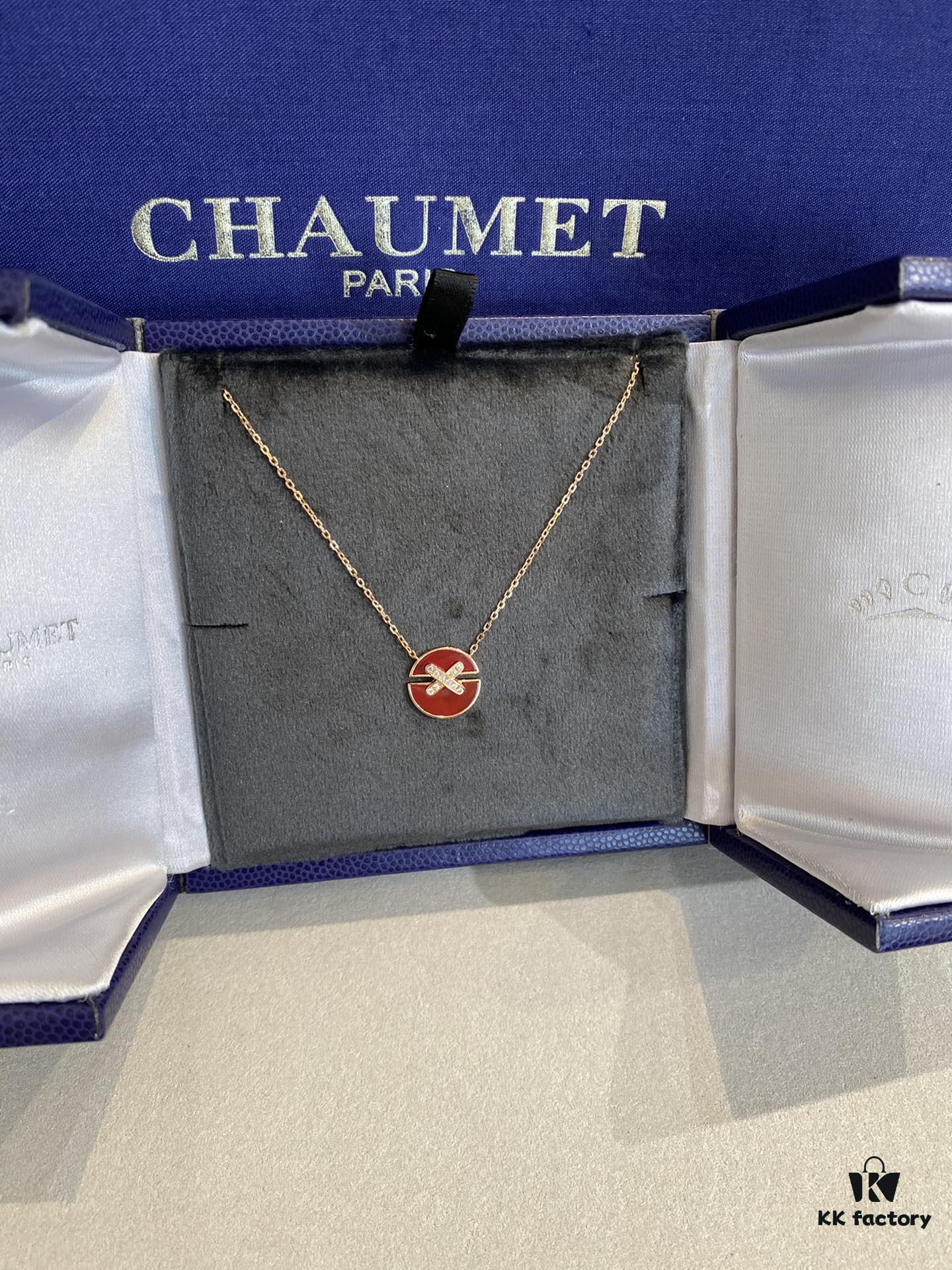 6930008799f2d84055c8ec59 SOPHIA Xiangyu Paris Small Crossed Circle Necklace - 'Perfect Bond, Wishes Fulfilled'
