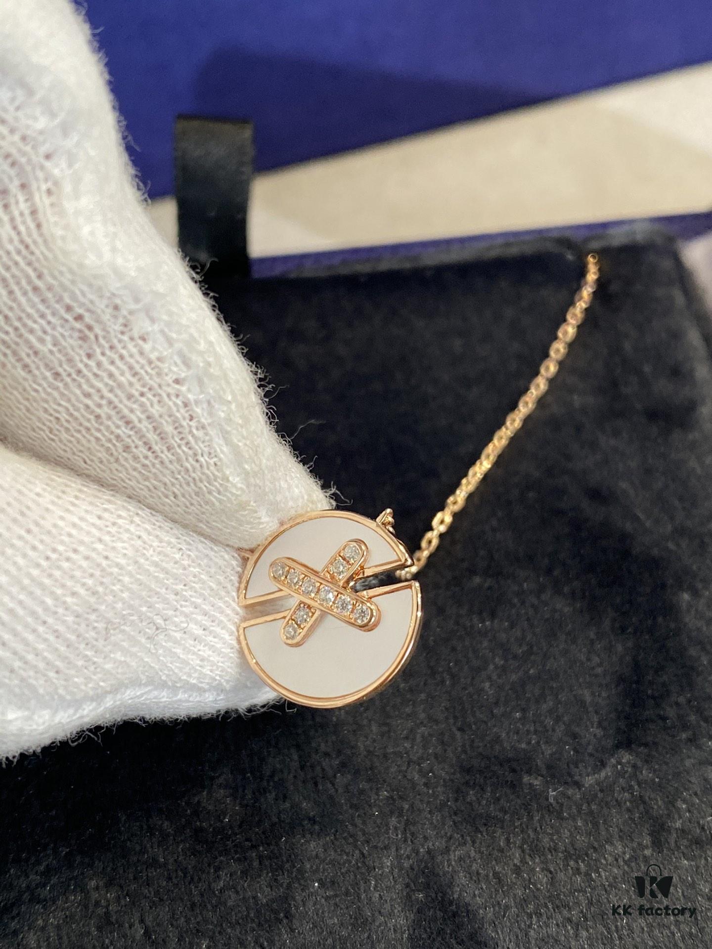 6930008c99f2d84055c8ec5e Spherical Harmony Necklace from CHAUMET, Small Crossed Circular Pendant, Symbolizing Perfect Union and Fulfilled Wishes