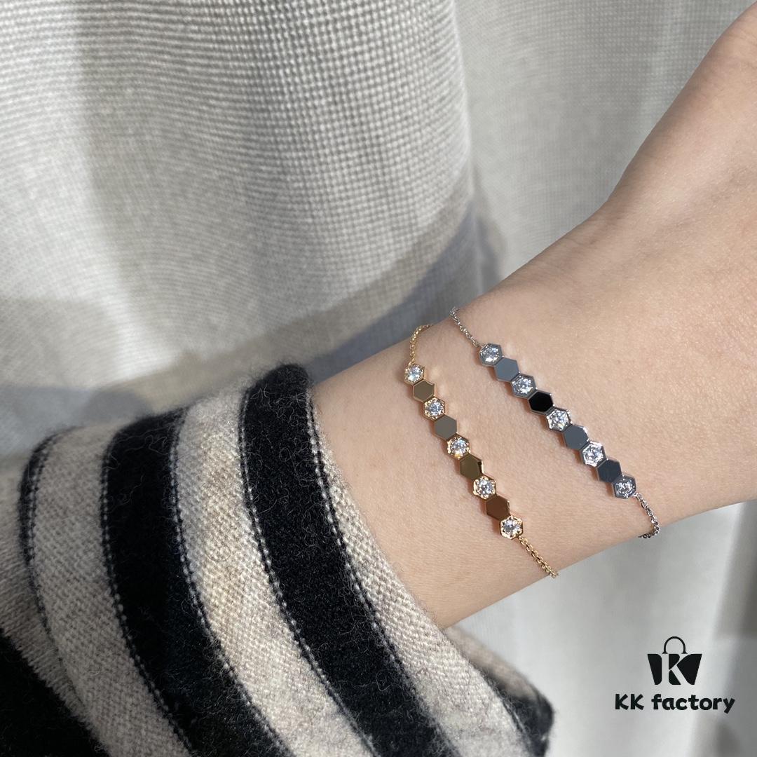693000b899f2d84055c8ec94 CH@UMET High-End Honeycomb Bracelet - Bee My Love Collection New Addition