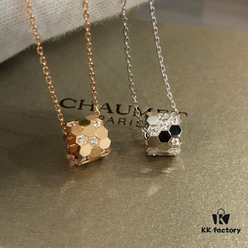 6930010999f2d84055c8ecee CHAUMET Honeycomb Half-Diamond Small Cylinder Necklace, Two Tones, Double-Sided Wearing, V-Gold Material