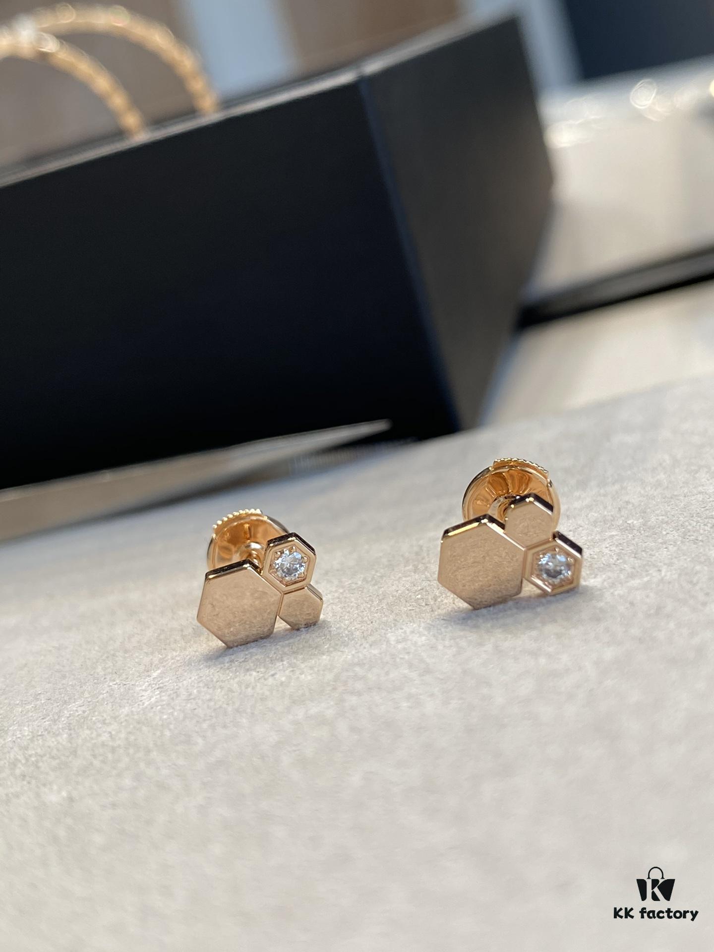 6930012a99f2d84055c8ed03 Shangmei Honeycomb Stud Earrings, Three Different Hexagons, Multi-Stage Precision Carving, Most Complex Craftsmanship!