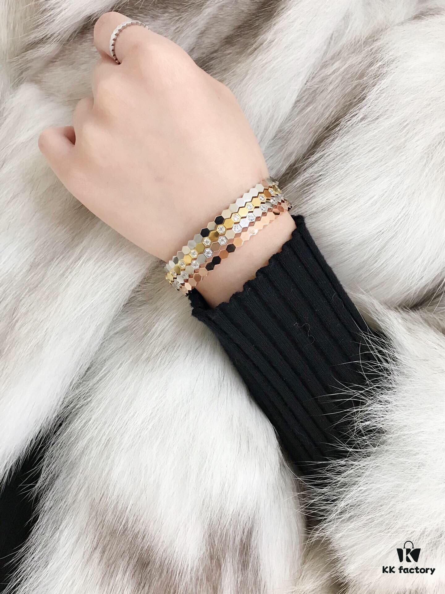 6930014599f2d84055c8ed18 Unparalleled Beauty 💓 Elegant and Exquisite Design Perfect for Layering