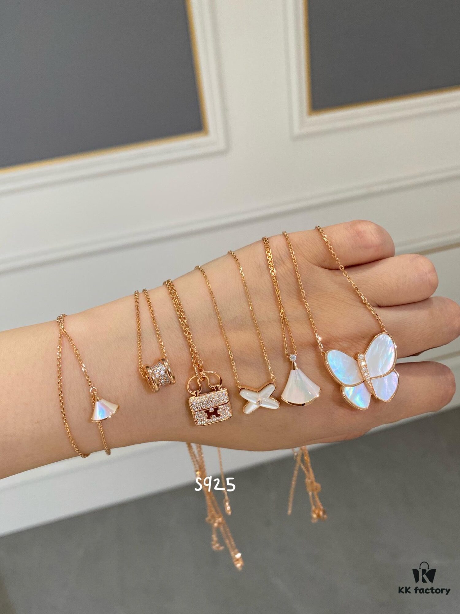 Serve up some bling bling 😁