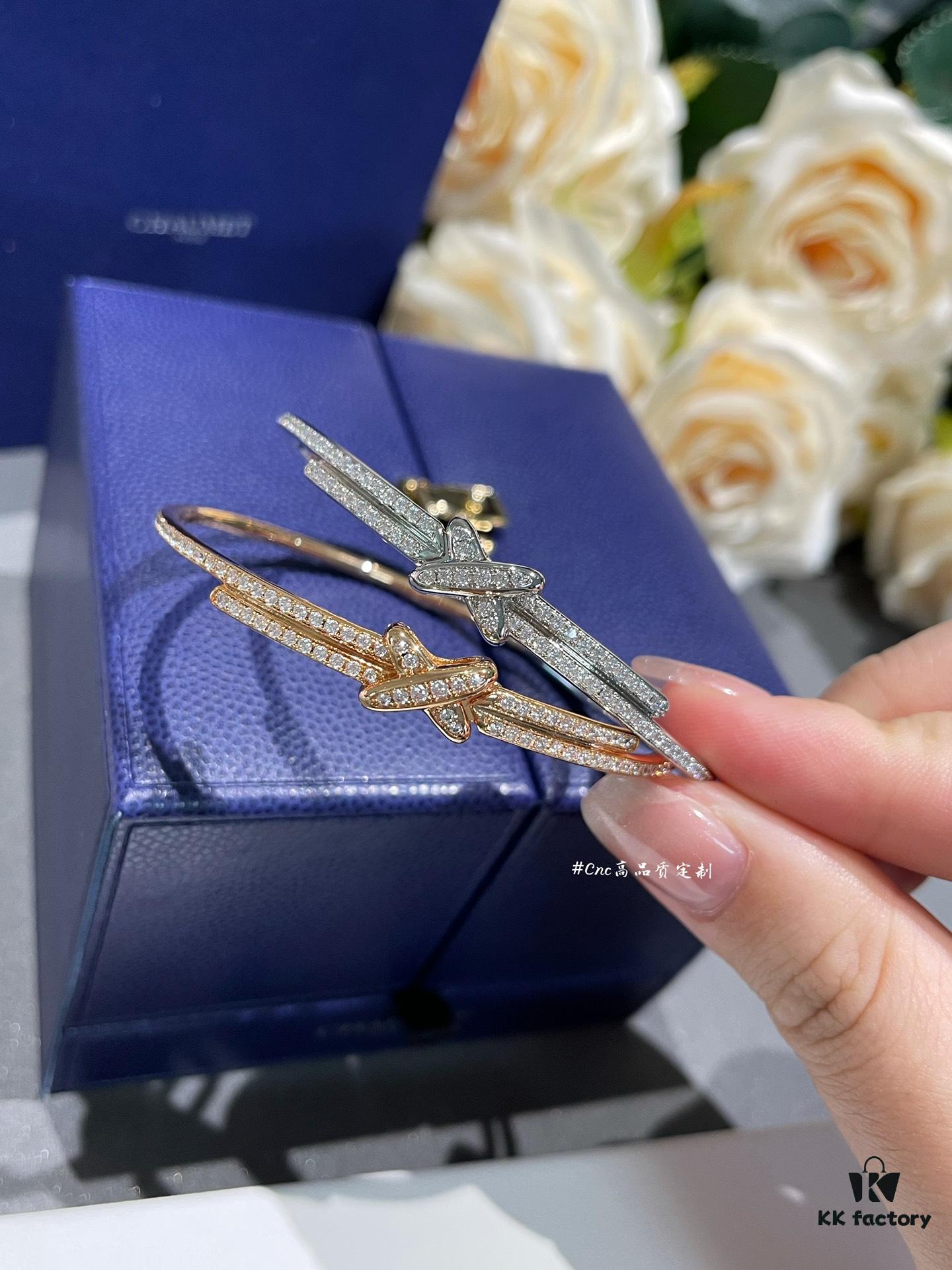693001f399f2d84055c8edd2 CHAUMET Jeux de Liens Harmony Full Diamond Bracelet in Rose Gold and White Gold