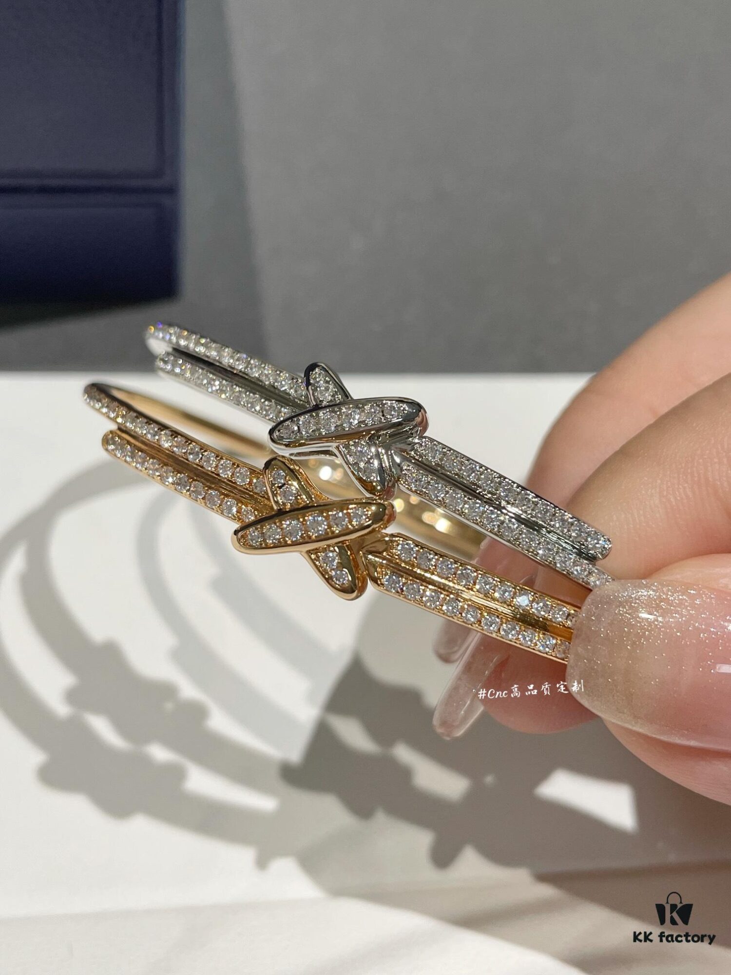 6930020099f2d84055c8edde CHAUMET Jeux de Liens Harmony Full Diamond Bracelet in Rose Gold and White Gold