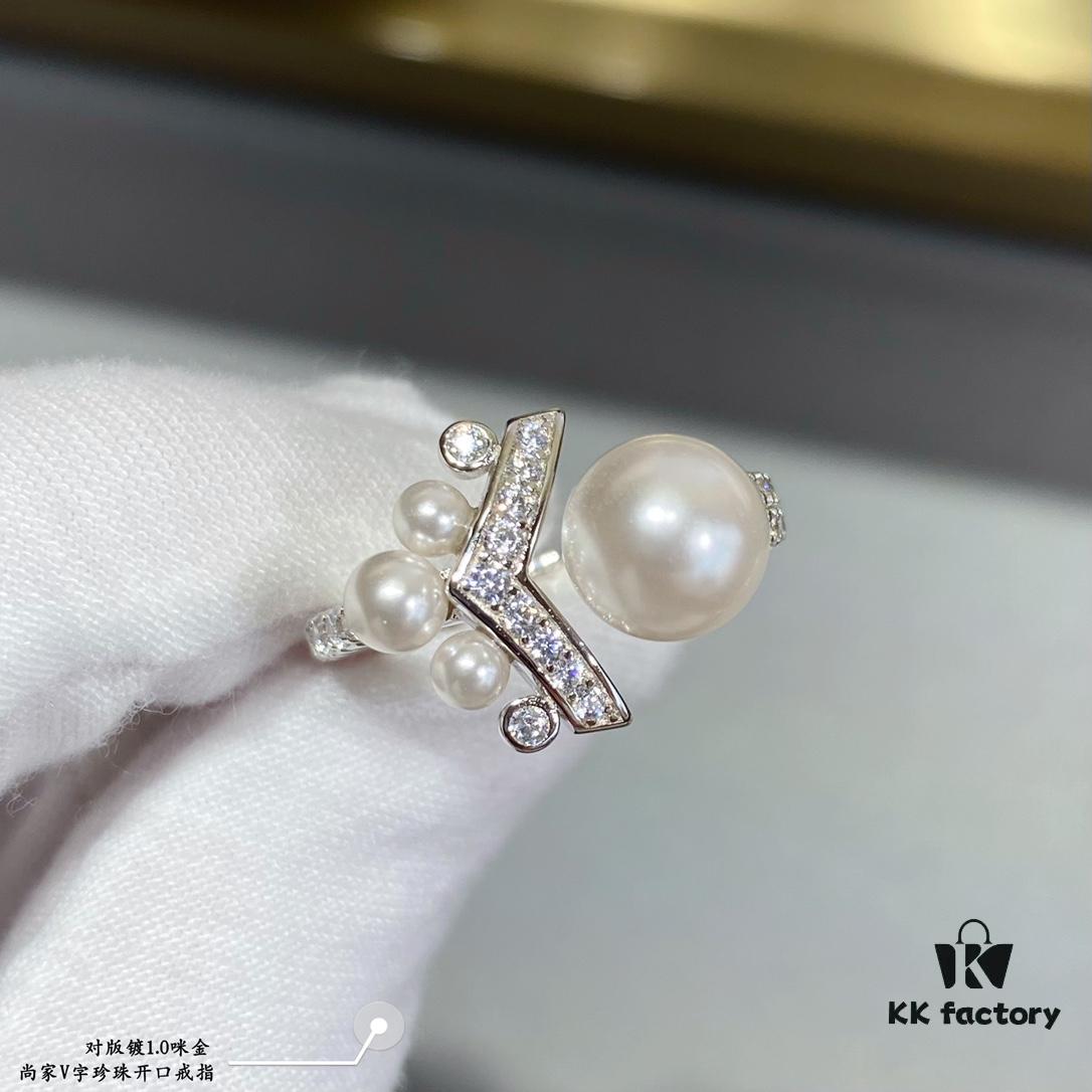 6930024199f2d84055c8ee3d Shangmei V-Shaped Pearl Open Ring 💍 Uniquely Customized with Your Love, Exquisite Micro-Pave Craftsmanship ♥️ A Soulmate's Promise: Grow Old Together