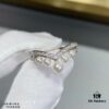 6930024499f2d84055c8ee40 Shangmei V-Shaped Pearl Ring 💍 Custom-Crafted for You, Engraved with Our Love, Exquisite Micro-Pave Setting ♥️ A Soul to Share, Gray Hair Without Parting. Perfect for Couples Seeking Individuality 💕 Find Your Symbol of Love