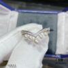 6930024599f2d84055c8ee43 Shangmei V-Shaped Pearl Ring 💍 Custom-Crafted for You, Engraved with Our Love, Exquisite Micro-Pave Setting ♥️ A Soul to Share, Gray Hair Without Parting. Perfect for Couples Seeking Individuality 💕 Find Your Symbol of Love