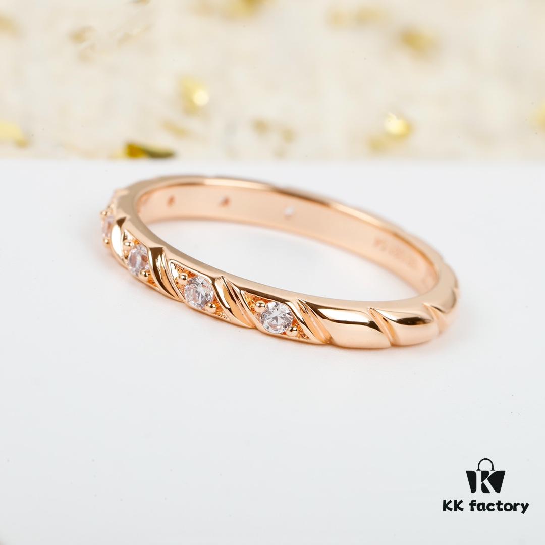 6930025499f2d84055c8ee57 Xuan Aifangdeng Eight-Diamond Ring, an Overlooked Treasure with Timeless French Elegance