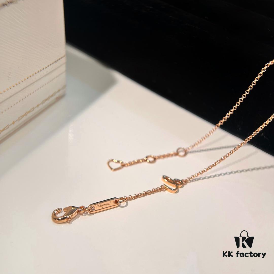 6930026699f2d84055c8ee70 Minimalist Elegance with a Touch of Girlish Charm: Chopard Happy Diamonds Luxury Pendant Necklace