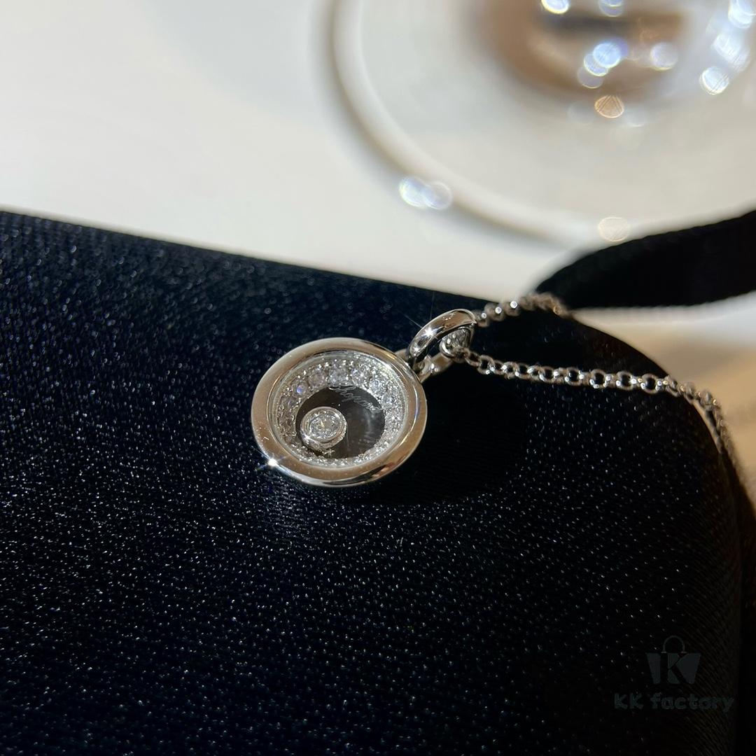 6930026e99f2d84055c8ee79 Minimalist Elegance with a Touch of Youthful Charm: Chopard Happy Diamonds Luxury Pendant Necklace