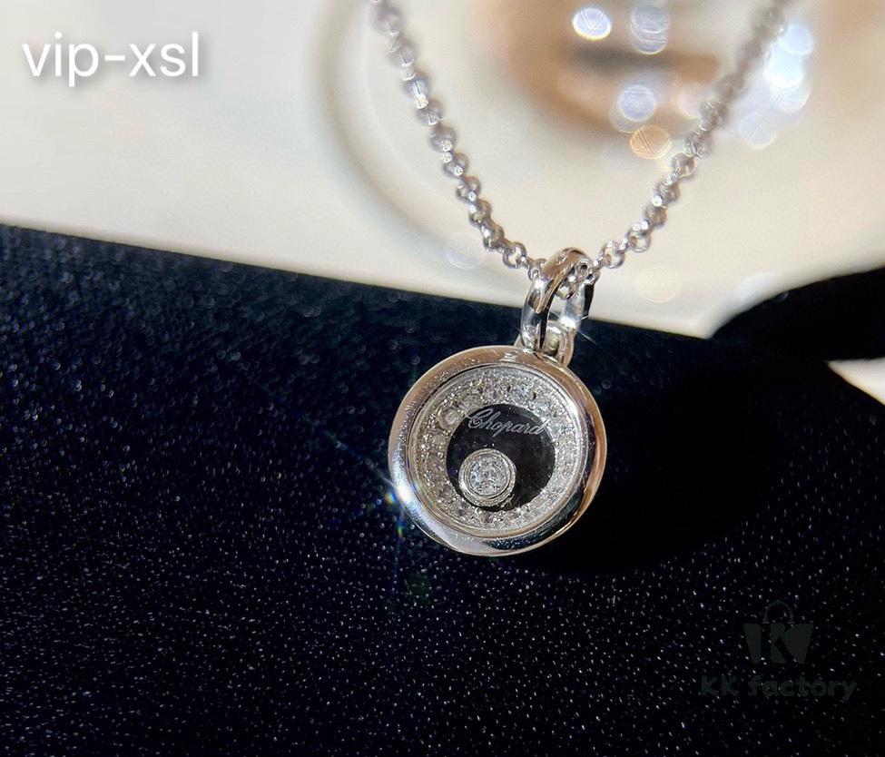 6930028199f2d84055c8ee91 Minimalist Elegance, My Favorite Girlish Necklace – Chopard Happy Diamonds Series High Jewelry in Champagne Gold and White Gold