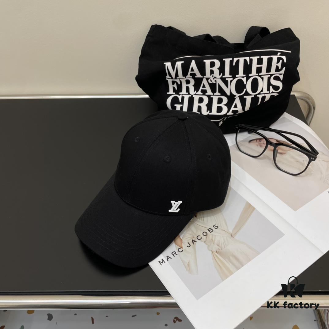 Louis Vuitton LouisVuitton New Baseball Cap🧢