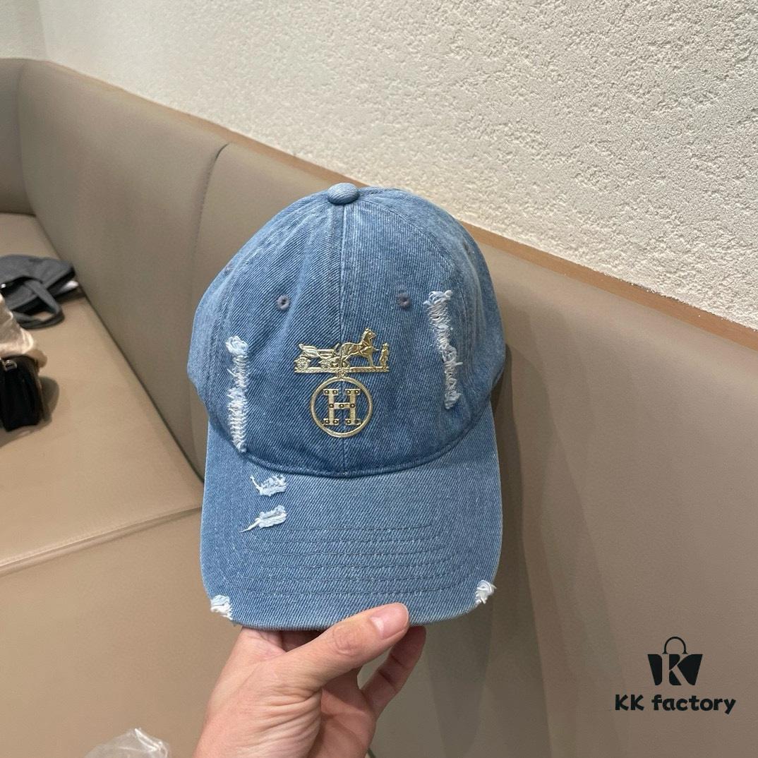 693002cb12f62673a6faac37 HERMÈS Denim Baseball Cap, Classic H, Authentic Custom Mold Design, Premium Original Breathable Canvas Fabric with Top-Grade Original Steel Adjustable Buckle, Exquisite Craftsmanship, Stylish and Handsome, Exceptional Quality