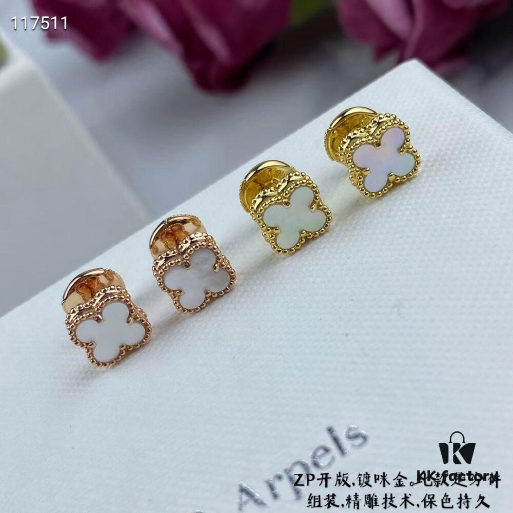 693002e412f62673a6faac72 Newly Upgraded Version ZP Open Edition V Gold Plated with Mi Gold, Long-Lasting Color Retention ❤ This Piece Features Separate Components Assembly and Precision Carving Technology. 😊😊 VCA Clovis & Arpels Miniature Luxury White Mother-of-Pearl Four-Leaf Clover Stud Earrings Paired with Original-Style Saucer Backs 🍀 Exceptionally Charming, Enhances Fair Skin Tone, Highly Versatile for Any Occasion, Perfect for Sisters' Gatherings, Adds Extra Prestige