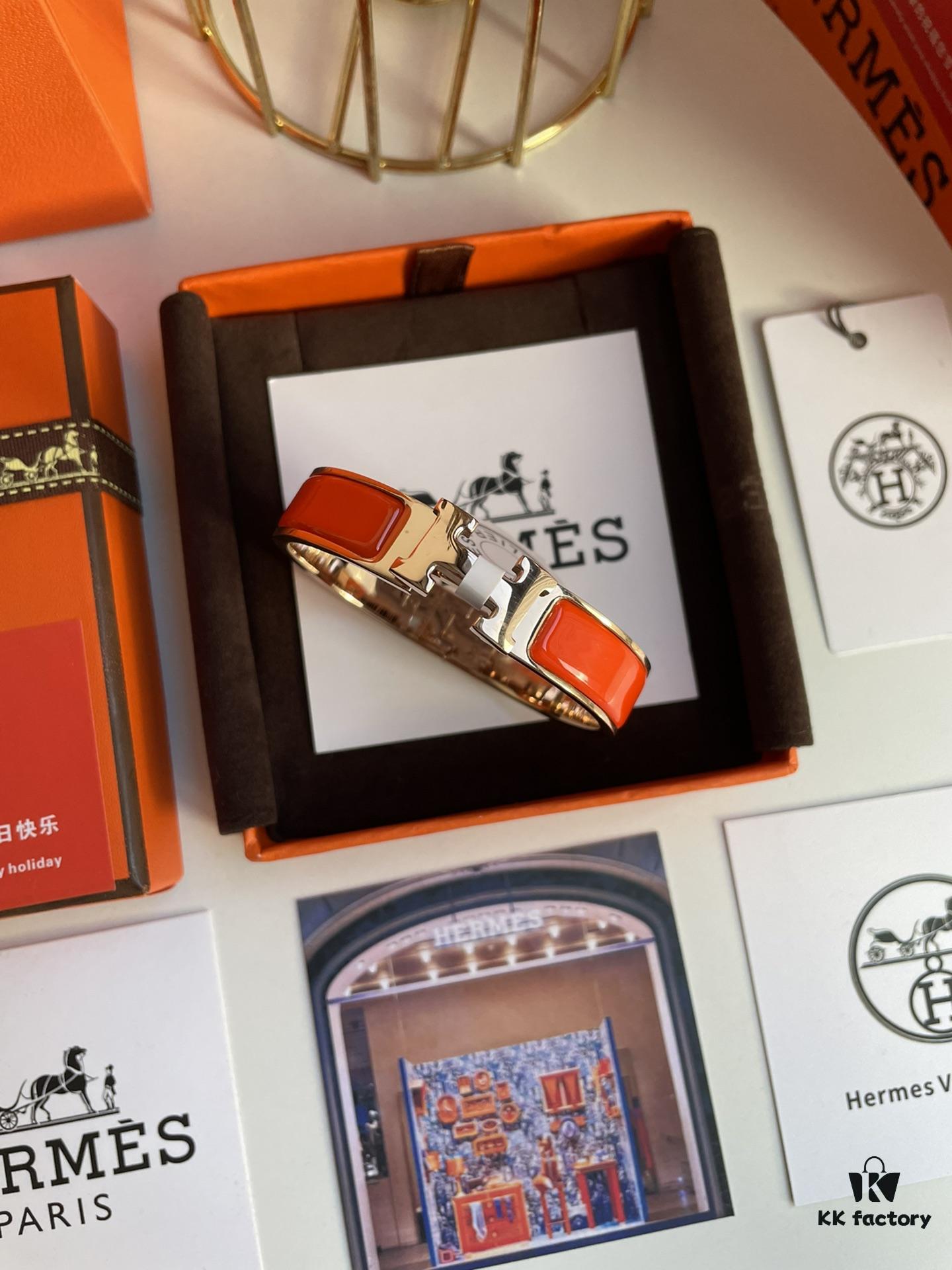 Hermes Overseas Loyalty Member Gift | Pop H Collection Bracelet in Rose Gold and Hermes Orange