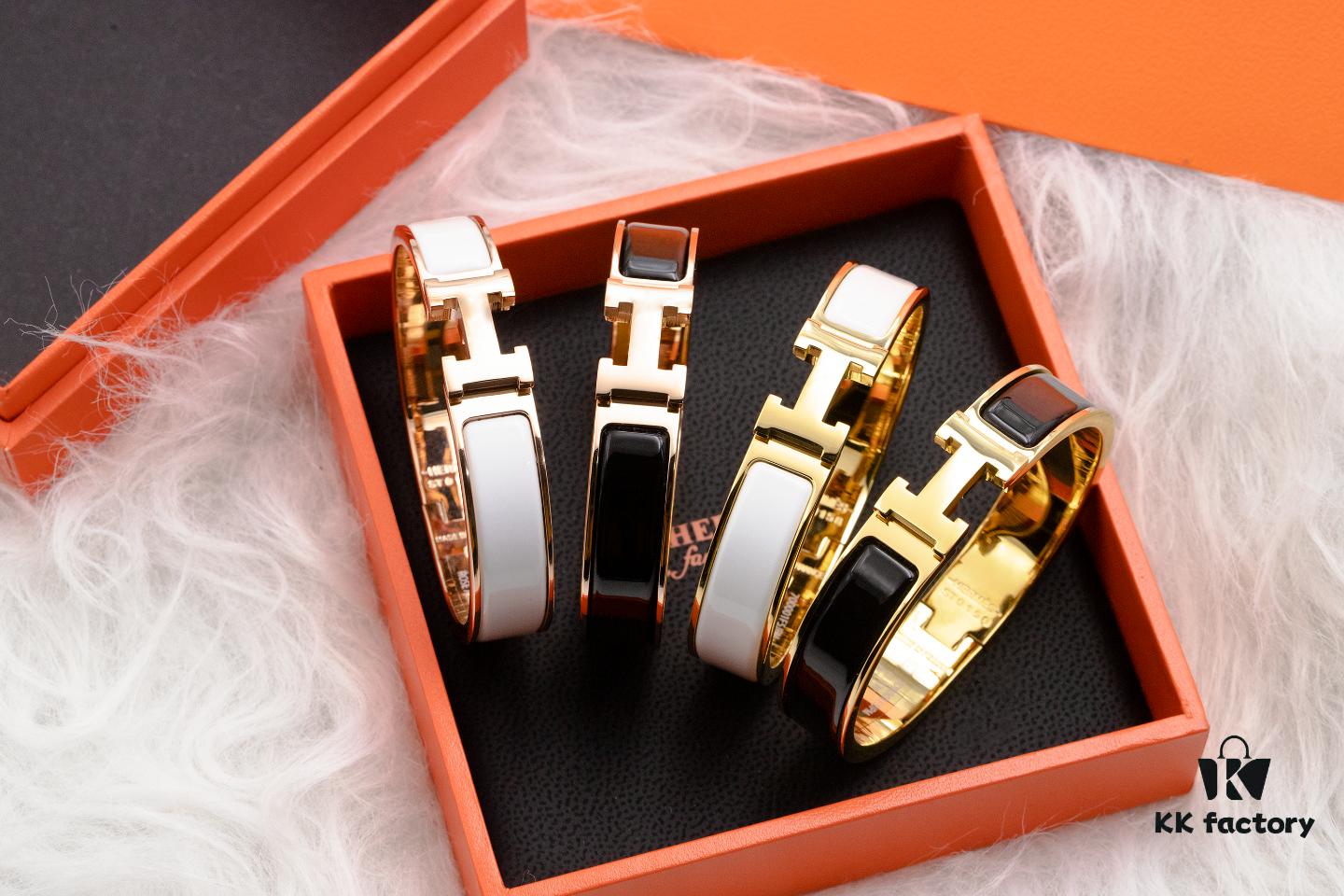 693002fe12f62673a6faaca0 Hermes Classic Enamel Bracelet, Same Style as Lin Xin Tong's Celebrity Choice