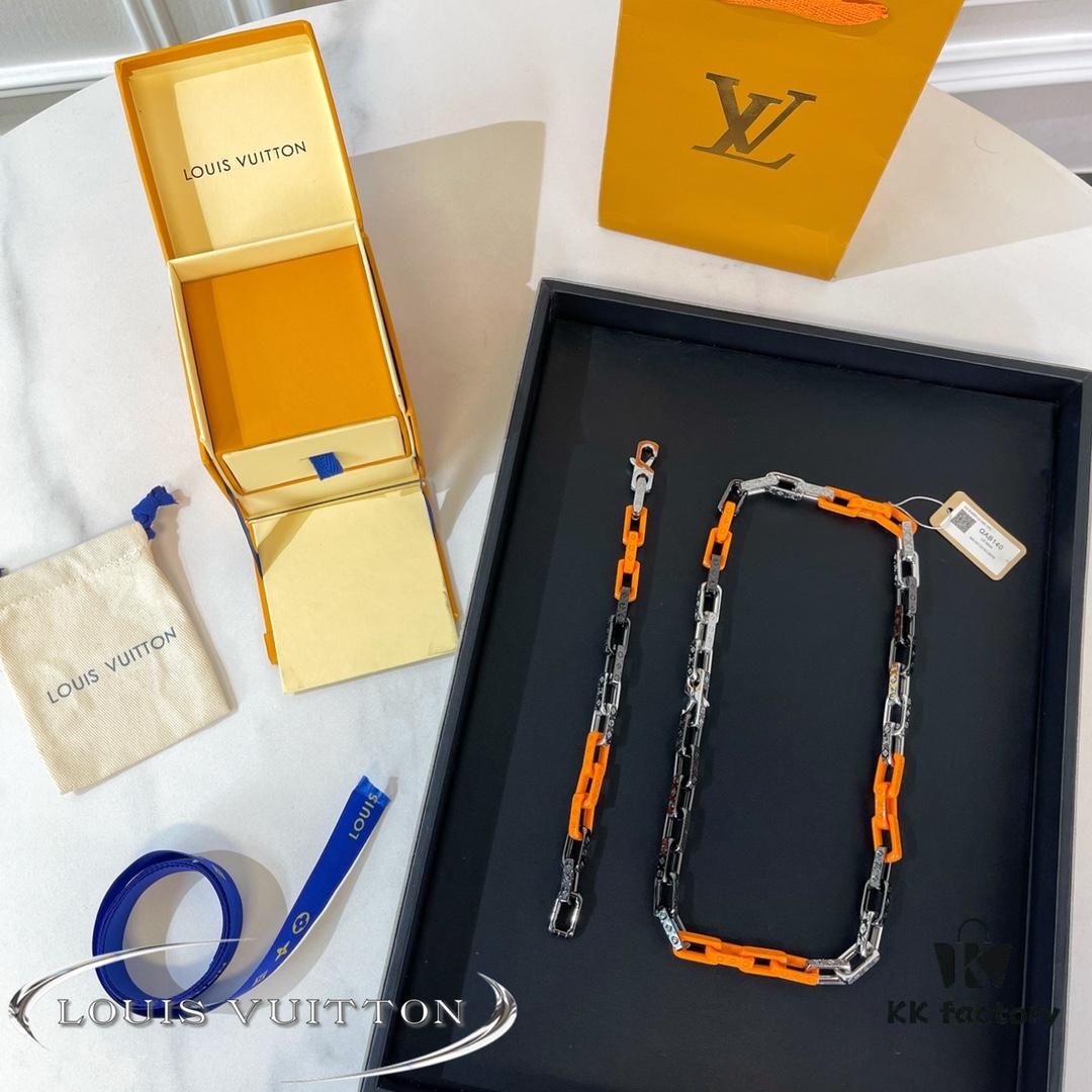 Louis Vuitton MONOGRAM CHAIN Necklace Bracelet
