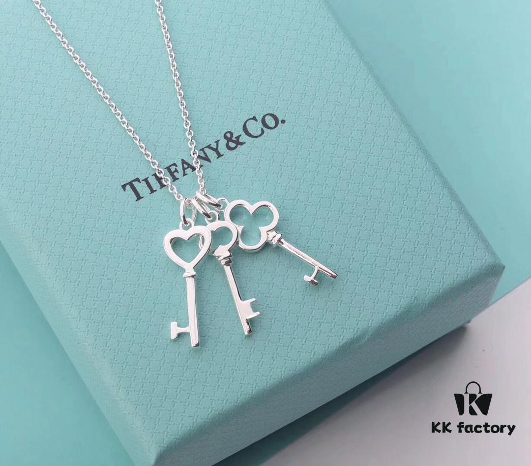 6930031412f62673a6faacc5 925 Sterling Silver Tiff Unlocks Infinite Possibilities - Three Small Keys Combined Slot Machine Heart ❤ Classic Tiffany Key Necklace