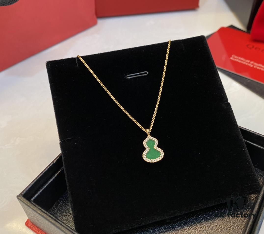 6930031a12f62673a6faaccf Real Green Jade Gourd Pendant, Symbolizing Blessings, Prosperity, and Good Fortune
