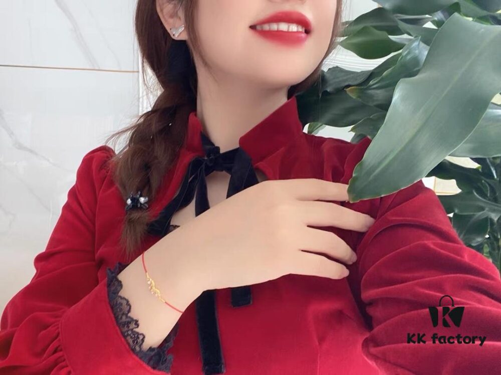 New Arrival ❤️ HEFANG Jewelry Cute Little Tiger Love Red String Bracelet ✨ Wearing Effect Image