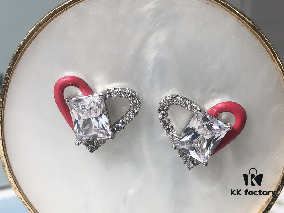 6930036312f62673a6faad79 HEFANG Barbie Sweetheart Earrings in Barbie Pink