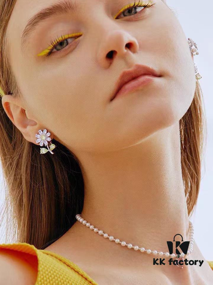 6930038712f62673a6faadbf HEFANG Most Popular Anti-Allergy Flower Stud Earrings