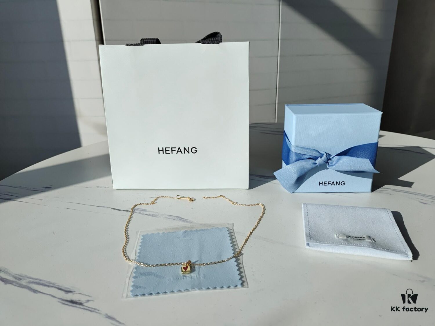HEFANG He Fang Bidetu Declaration Lock Necklace