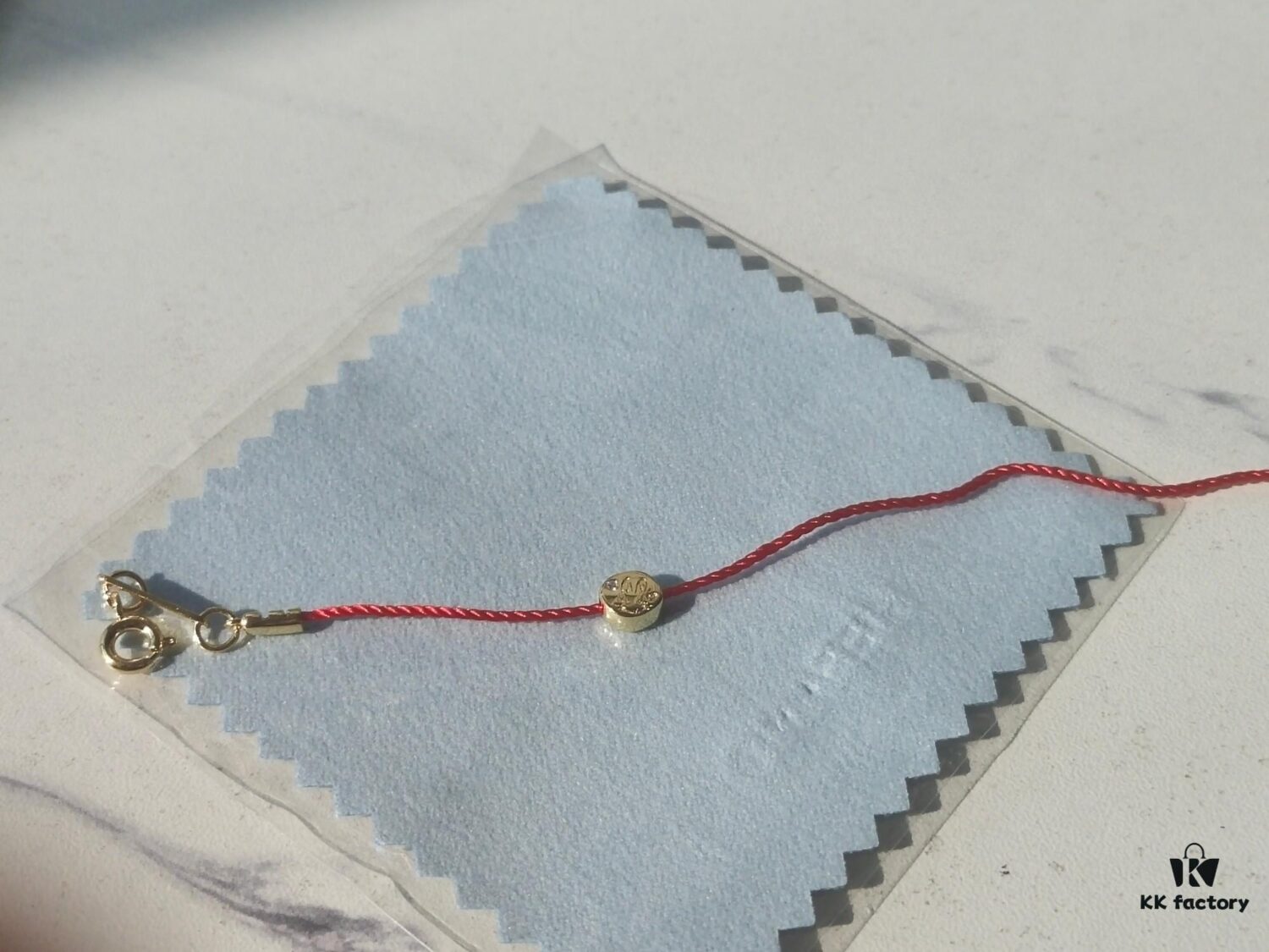 693003d612f62673a6faae38 HEFANG x Peter Rabbit 18K Gold-Plated Red String Bracelet, Birthday Year Gift, Year of the Rabbit Gift