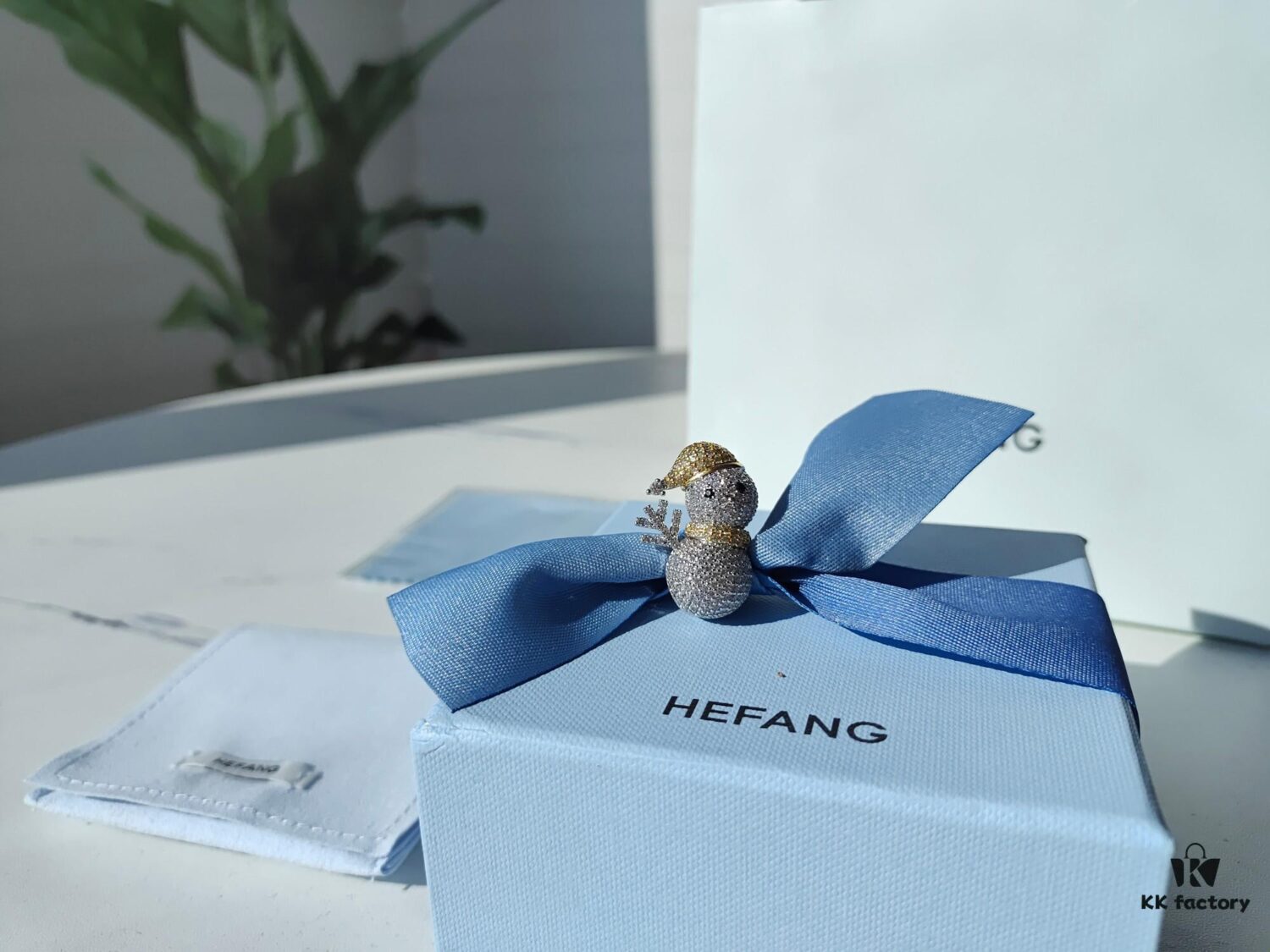 693003f412f62673a6faae69 HEFANG Jewelry Gilded Snowman Brooch