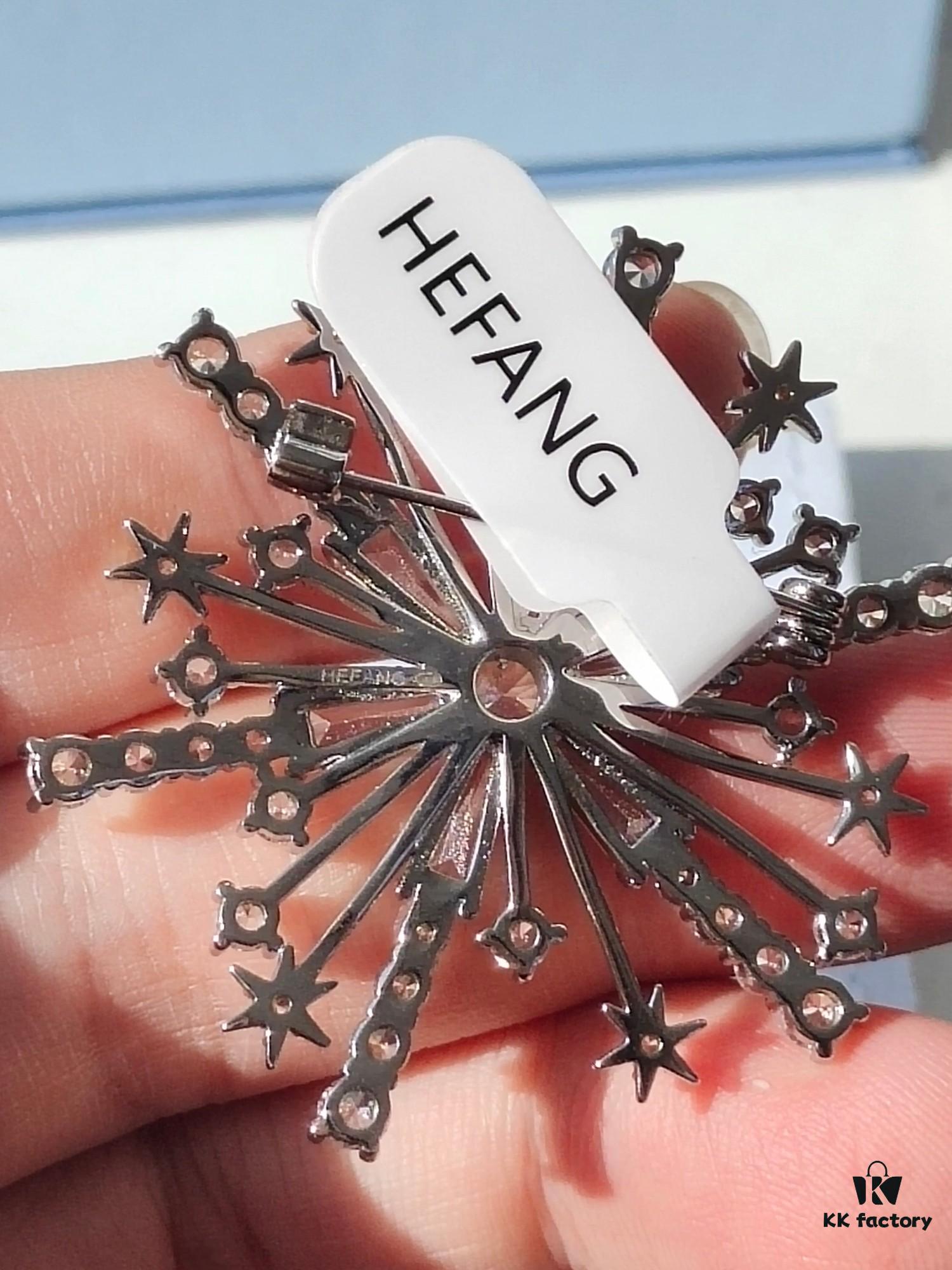 693003f612f62673a6faae6c HEFANG Jewelry Huo Fang Sparkle Brooch