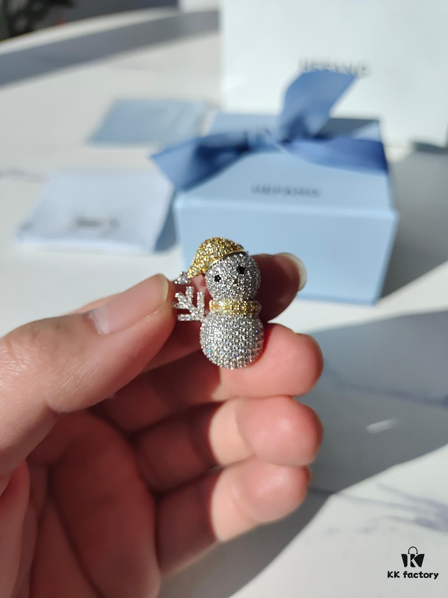 693003f612f62673a6faae6e HEFANG Jewelry Gilded Snowman Brooch