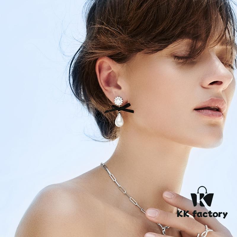 He Fang Bow Silk Ribbon Earrings, Same Style as Yang Mi